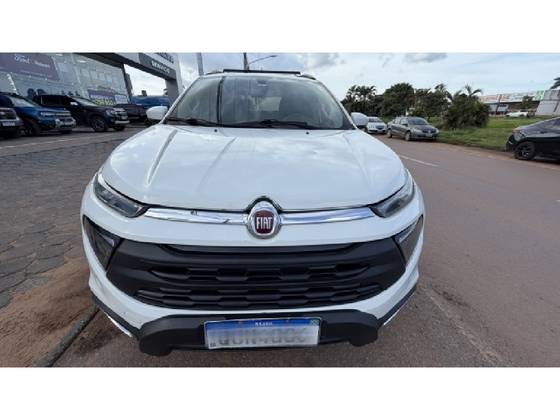FIAT TORO 1.8 16V EVO FLEX FREEDOM AT6 FIAT TORO 1.8 16V EVO FLEX FREEDOM AT6